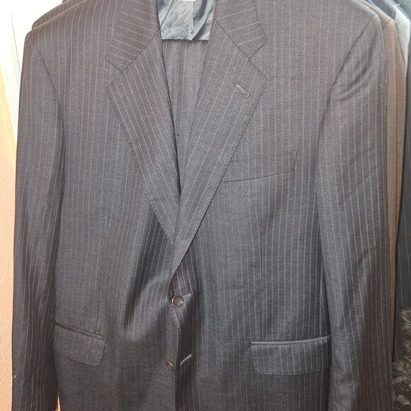Jos A.Bank Men's Brown/brown pinstrips 2Btn/1Vent 44L W39 (15) - Picture 1 of 1